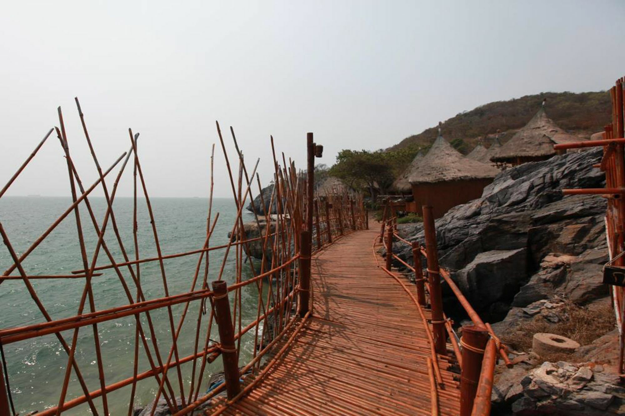 Paree Hut Resort Ko Si Chang Zewnętrze zdjęcie